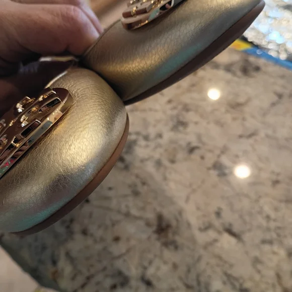 Tory Burch Metallic Gold Flat 11 These Are Perfection! Never Worn! MSRP$350 - Picture 10 of 14